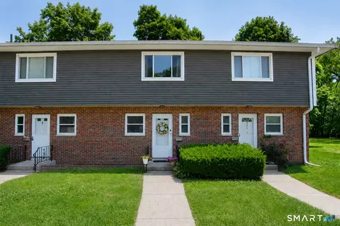 3 Camelot Dr #5, Bloomfield, CT 06002