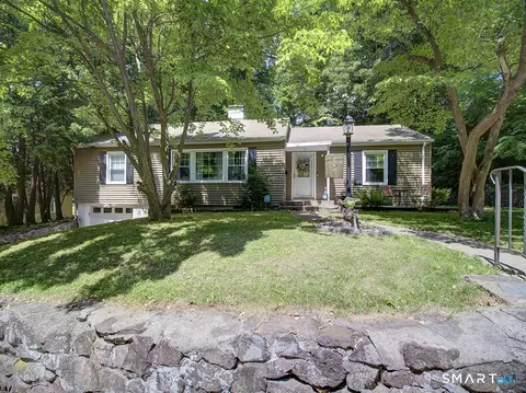 57 Buckingham St, Meriden, CT 06451