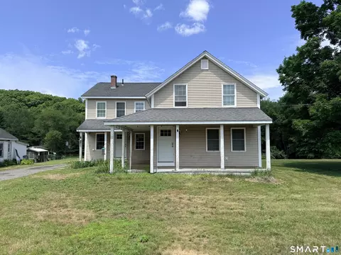 113 Starkweather Rd, Moosup, CT 06354