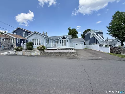 20 Westland Ave, Milford, CT 06460