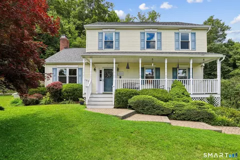 6 Mcnulty Dr, New Milford, CT 06776