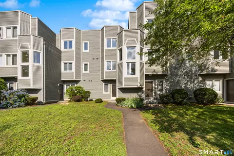 1410 Whitney Ave #B3, Hamden, CT 06517