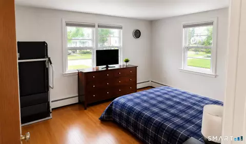 60 Linden St, Wethersfield, CT 06109 photo 4