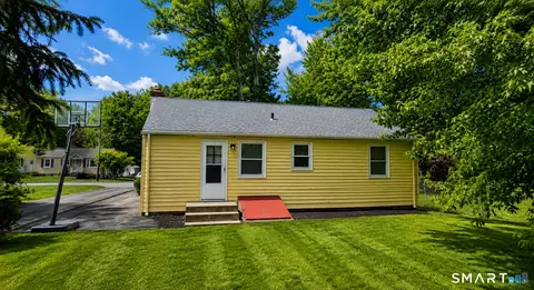 60 Linden St, Wethersfield, CT 06109 photo 7