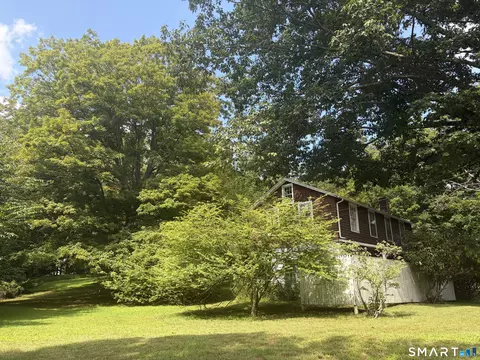 119 Kings Hwy N, Westport, CT 06880