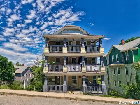 62 Poplar St, Waterbury, CT 06708