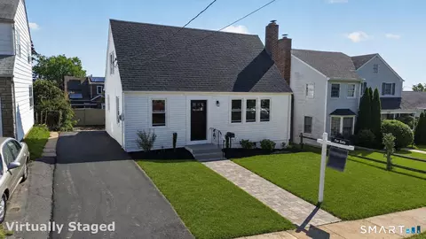 141 Laurel St, West Haven, CT 06516
