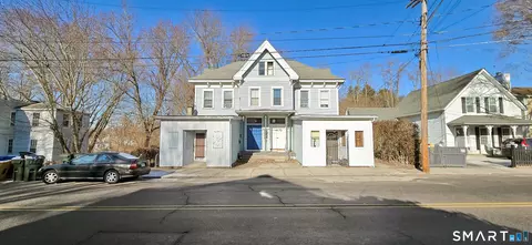 102-104 Boswell Ave, Norwich, CT 06360