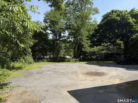 Exterior - 78 S Main St, Brooklyn, CT 06234 photo 2 of 2