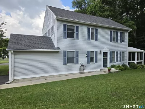 193 Deer Run Trl, Manchester, CT 06042