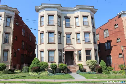 28 Essex St #3A, Hartford, CT 06114