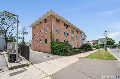 1795 North Ave, Bridgeport, CT 06604
