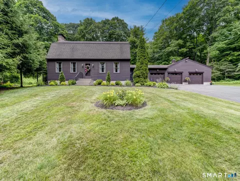 168 Waterhole Rd, Colchester, CT 06415
