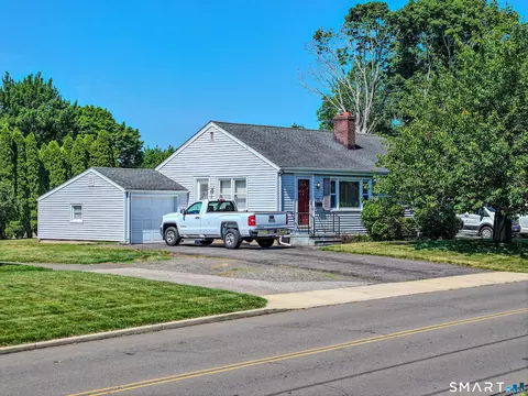 76 Woodmont Rd, West Haven, CT 06516