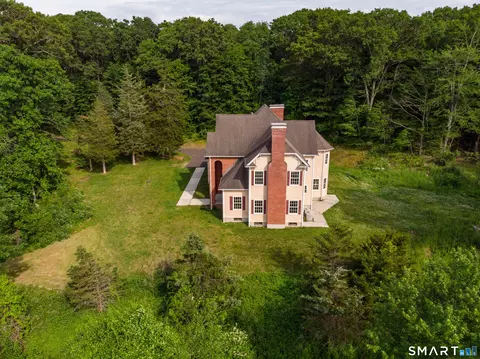 501 Taylor Hill Rd, Griswold, CT 06351