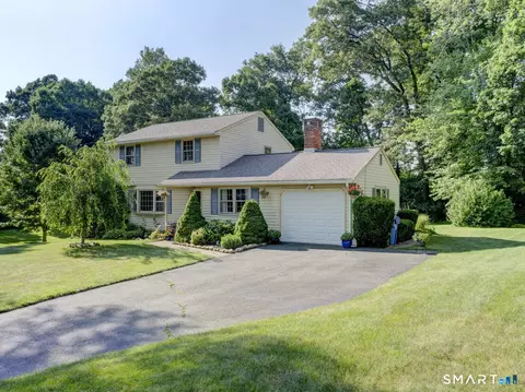 102 Ralph Rd, Manchester, CT 06042