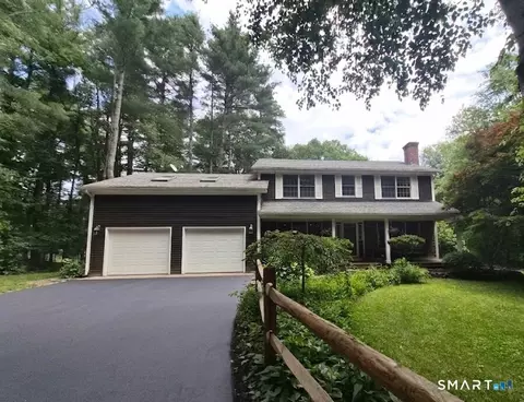373 Chase Rd, Thompson, CT 06277