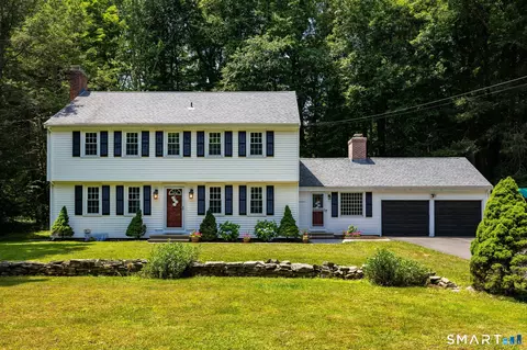 47 Paper Chase Trl, Avon, CT 06001