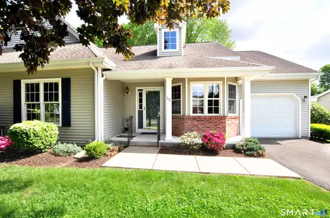 310 Kings Lndg #310, Windsor, CT 06095
