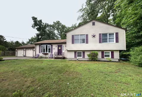112 Leigh Dr, East Haven, CT 06512