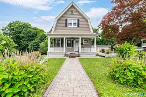 35 Ball Farm Rd, Oakville, CT 06779