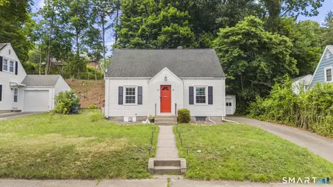 293 Winthrop St, New Britain, CT 06052