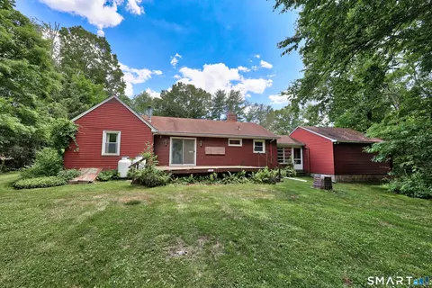Exterior - 339 Spring Hill Rd, Monroe, CT 06468 photo 4 of 4