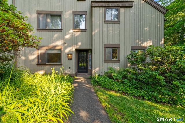 147 Heritage Vlg #A, Southbury, CT 06488