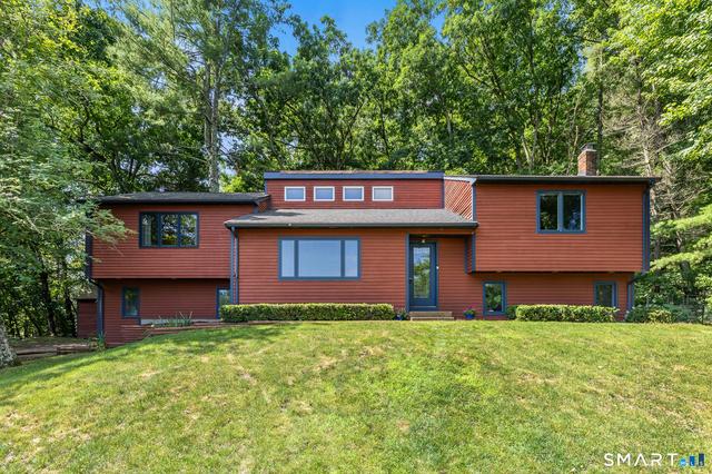 69 Fox Ridge Ln, Tolland, CT 06084