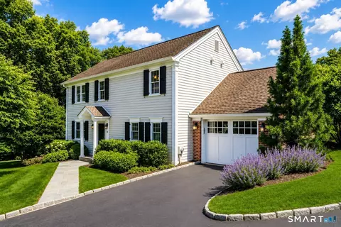 123 Richmond Hill Rd #18, New Canaan, CT 06840