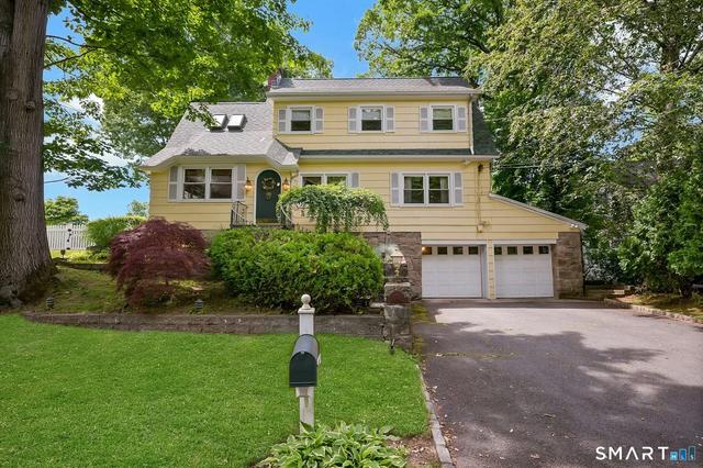 52 Center Dr, Greenwich, CT 06870