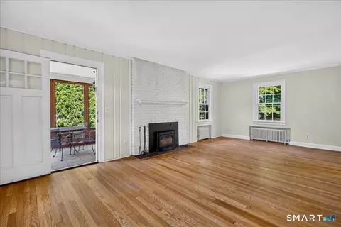 Living - 58 Myra Rd, Hamden, CT 06517 photo 2 of 5