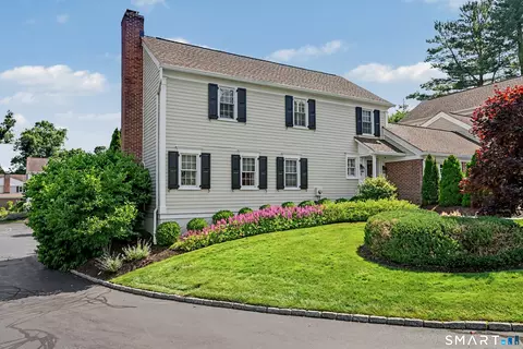 123 Richmond Hill Rd #9, New Canaan, CT 06840