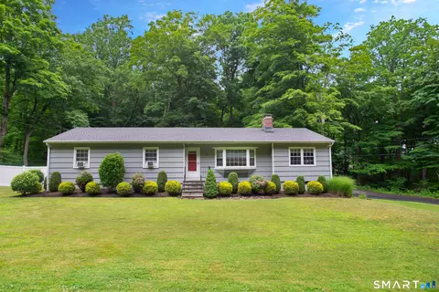 96 Barrack Hill Rd, Ridgefield, CT 06877