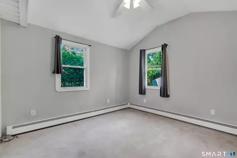 Bedroom - 10 Highland Dr, Clinton, CT 06413 photo 3 of 11