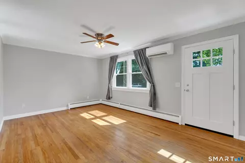 Living - 10 Highland Dr, Clinton, CT 06413 photo 6 of 6