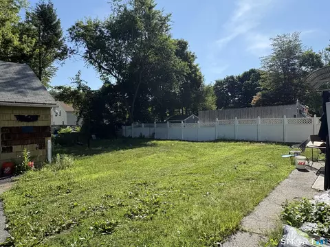 Exterior - 132 Main St, Sprague, CT 06330 photo 5 of 10