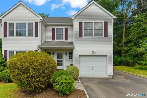 63 Howard Ave, Norwalk, CT 06855
