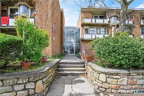 25 Ellsworth St #5, Bridgeport, CT 06605