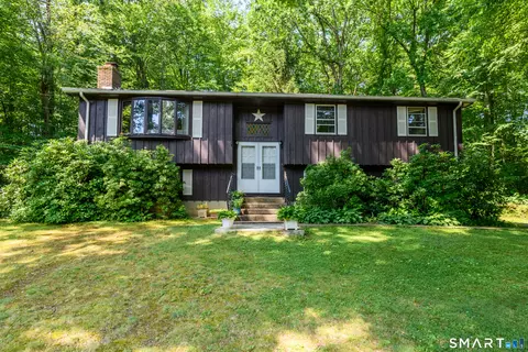 617 Perkins St, Bristol, CT 06010