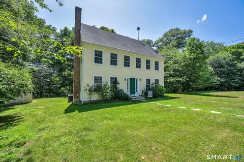 7 Bogue Ln, East Haddam, CT 06423