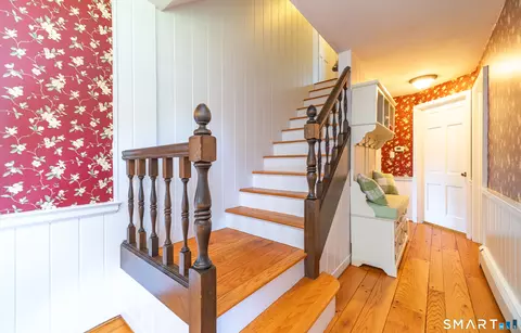 Entry Way - 798 Wells Rd, Wethersfield, CT 06109 photo 2 of 3