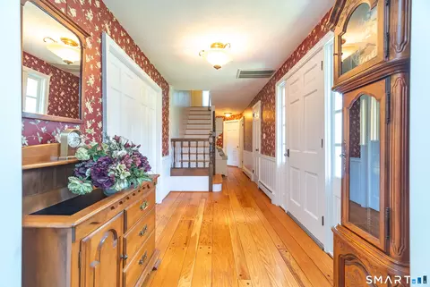 Entry Way - 798 Wells Rd, Wethersfield, CT 06109 photo 1 of 3