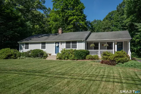 45 Knollwood Rd, Farmington, CT 06032