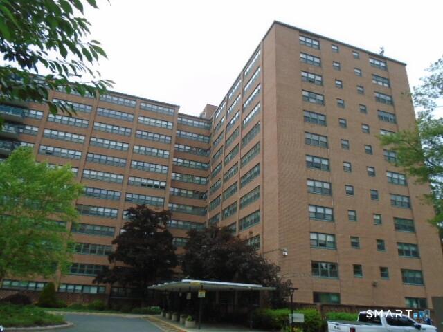 31 Woodland St #9L, Hartford, CT 06105