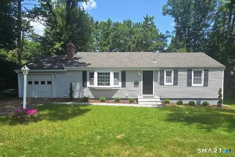 33 Carver Cir, Simsbury, CT 06070
