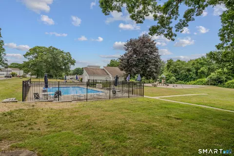 10 Lakeside Dr #K, Ledyard, CT 06339 photo 24