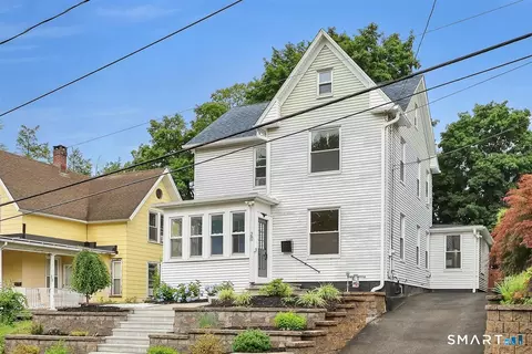20 Fourth St, Meriden, CT 06451