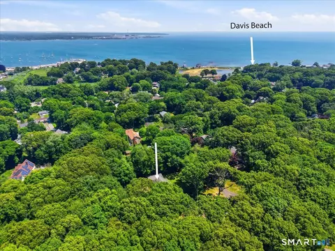 View/Area - 15 Mitchell Dr, Niantic, CT 06357 photo 2 of 4