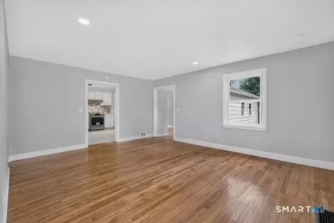 Living - 152 Summit Rd, Prospect, CT 06712 photo 3 of 3